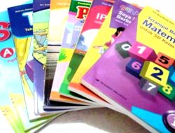 Diknas Ketapang Lelang 4 Paket Buku Miliaran