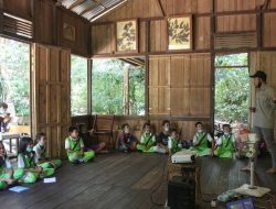 YP dan Rebonk Ajak Pelajar Belajar Hutan dan Manfaatnya
