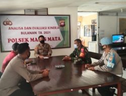 Bahas Kamtibmas di wilayah Binaan,Babinsa Manismata Silaturahmi di Polsek