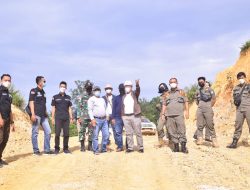 Wabup Sintang Tinjau Proyek Pembangunan di Kawasan Perbatasan