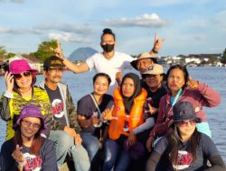 MUSISI DAYAK FERY SAPE’ BANTU KORBAN BANJIR SINTANG