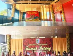 DEK RUMAH BETANG SINTANG AMBRUK