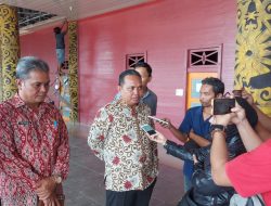 WAKIL BUPATI LANGSUNG TINJAU DEK BETANG SINTANG AMBRUK
