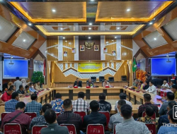 Alexander Wilyo Pimpin Rapat Penyelesaian Lahan masyarakat Simpang Dua Dengan Pt.CUS