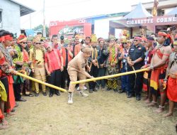 Sekda Buka Gawai Adat Dayak Ketapang Tahun 2023 di Nanga Tayap