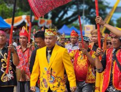 Bupati Buka Pentas Seni Budaya Dayak IX Kabupaten Ketapang