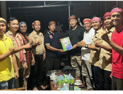 Patih Jaga Pati Terima Dokumen Usulan Masyarakat Hukum Adat Dayak Sajatn Simpang Hulu