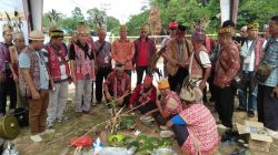 Ritual Begelak Nyelapat Taun Awali PGD XIII Kabupaten Sintang 2026