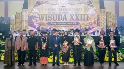 Anugrah Unka Sintang Kepada Dosen dan Karyawan